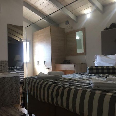 Porto Enetiko Suites Rethymno  ภายนอก รูปภาพ