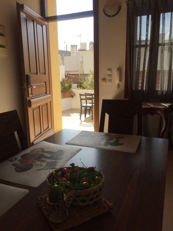 Porto Enetiko Suites Rethymno  ภายนอก รูปภาพ