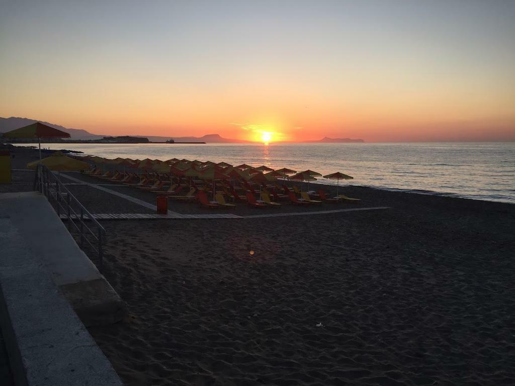 Porto Enetiko Suites Rethymno  ภายนอก รูปภาพ